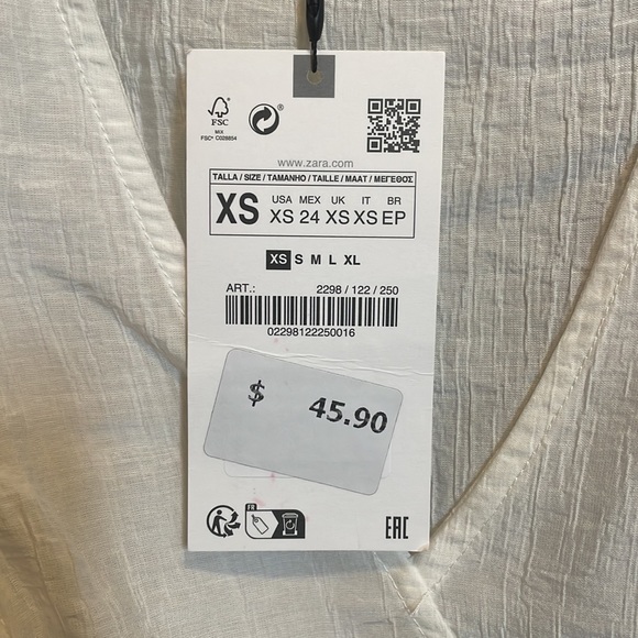 NWT Zara embroidered sleeve top - Picture 3 of 3